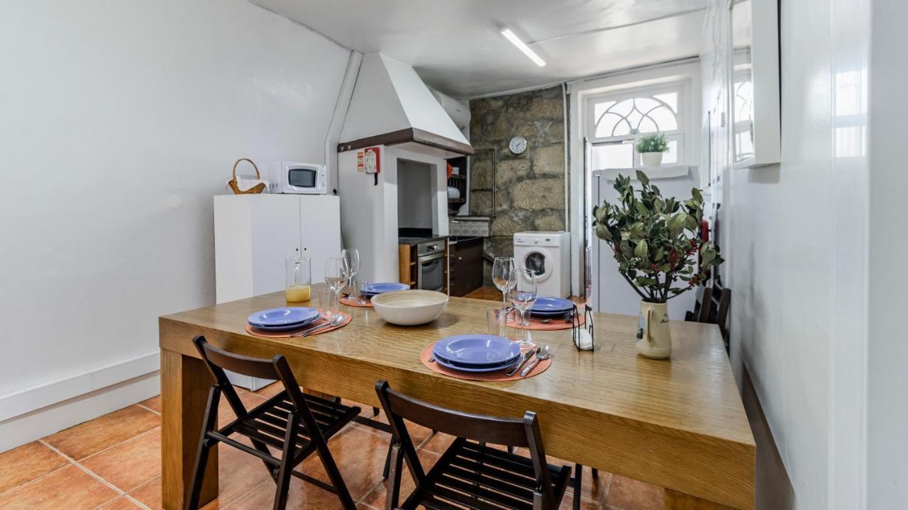 Appartamento 61 - Bright 2br W/ Balcony By Lovelystay Oporto