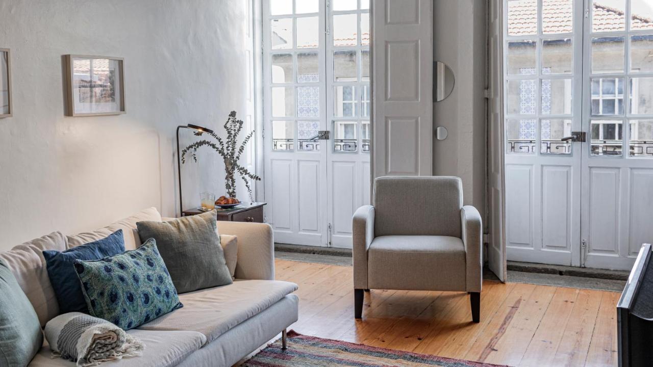 61 - Bright 2br W/ Balcony By Lovelystay Appartamento Oporto